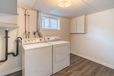 Photo 26 at 18 Oak Street, Wellington, Barrie