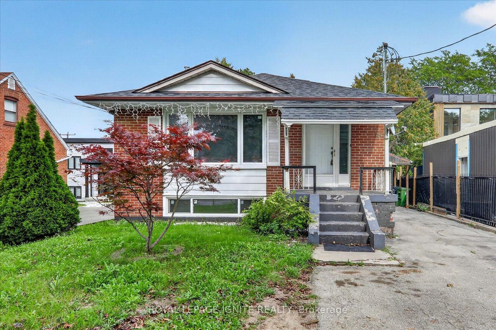 1197 Pharmacy Avenue, Maryvale, Toronto 