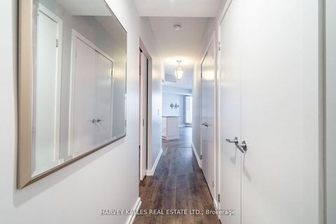 Photo 24 at 502 - 218 Queens Quay W, Waterfront Communities C1, Toronto