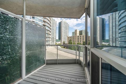 Photo 41 at 502 - 218 Queens Quay W, Waterfront Communities C1, Toronto