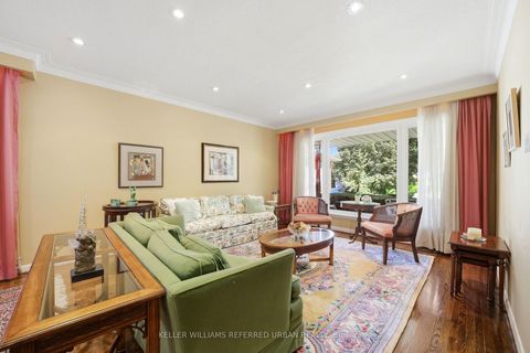 Photo 7 at 23 Banstock Drive, Steeles, Toronto