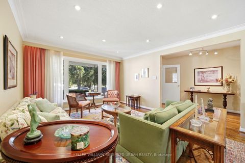 Photo 8 at 23 Banstock Drive, Steeles, Toronto
