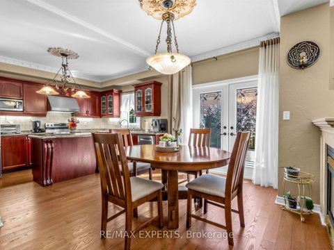 Photo 8 at 113 Sonoma Boulevard, Sonoma Heights, Vaughan