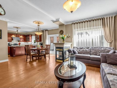 Photo 10 at 113 Sonoma Boulevard, Sonoma Heights, Vaughan
