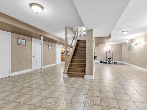 Photo 21 at 113 Sonoma Boulevard, Sonoma Heights, Vaughan