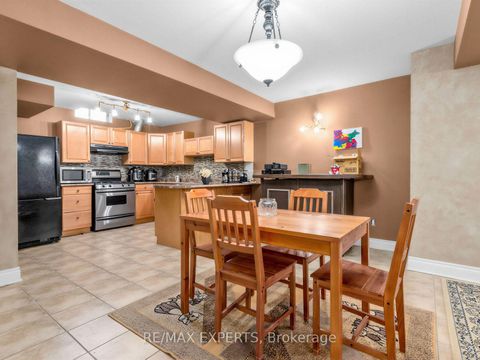 Photo 22 at 113 Sonoma Boulevard, Sonoma Heights, Vaughan
