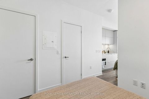 Photo 14 at 1006 - 20 Richardson Street, Waterfront Communities C8, Toronto