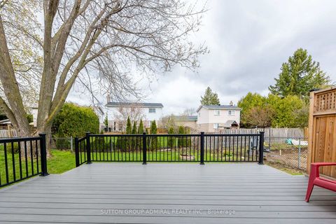 Photo 28 at 20 Sanderson Crescent, North Richvale, Richmond Hill