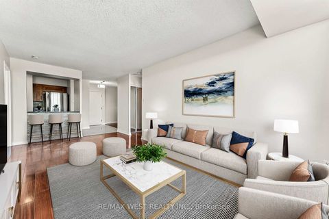Photo 6 at 1009 - 1320 Islington Avenue, City Centre West, Toronto