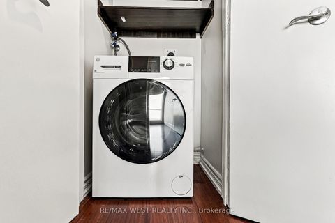 Photo 21 at 1009 - 1320 Islington Avenue, City Centre West, Toronto