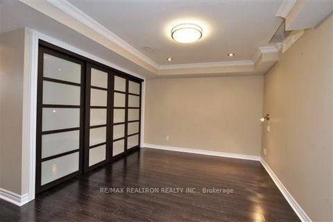 Photo 16 at 22 St Urbain Drive, Vellore Village, Vaughan