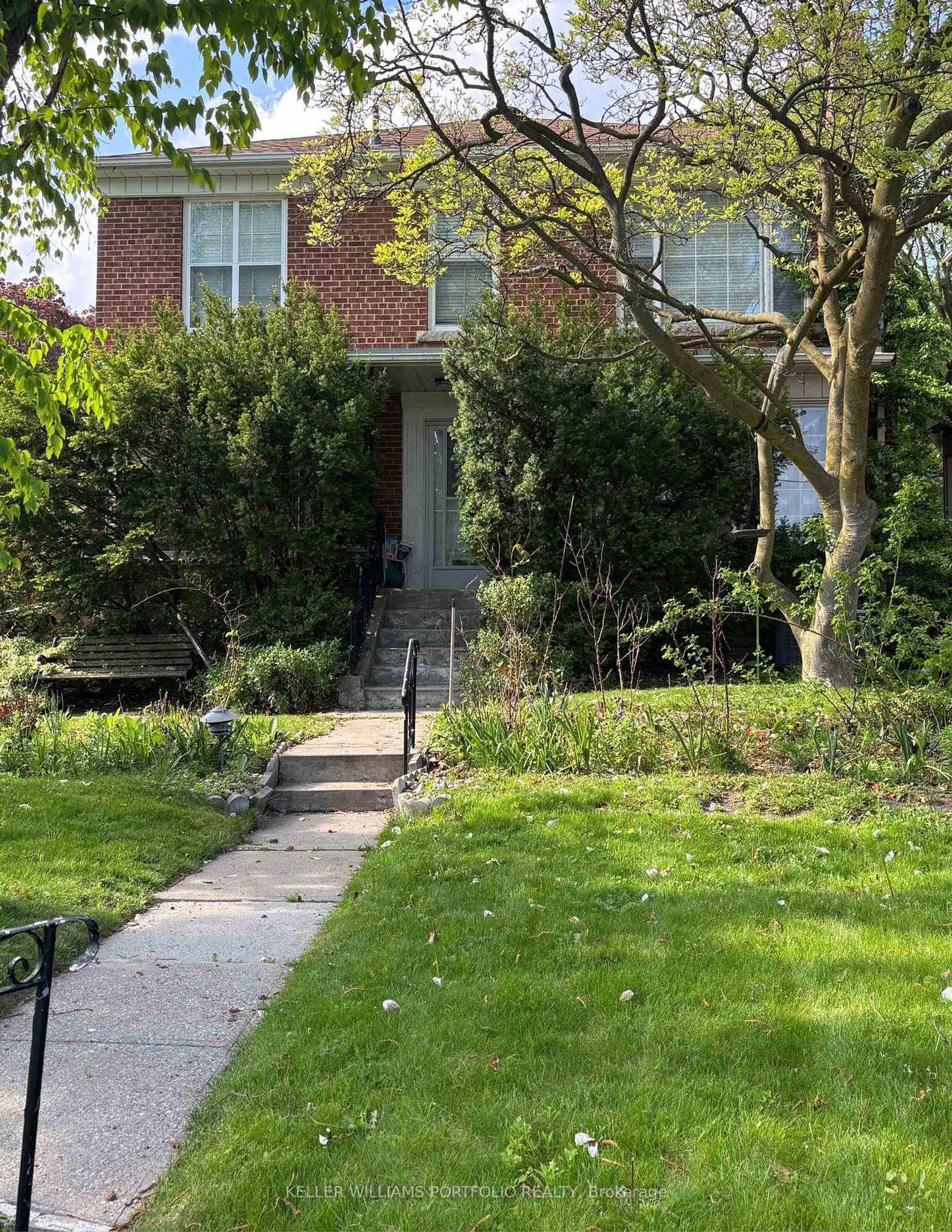 38 Avenal Drive, Cedarvale, Toronto 