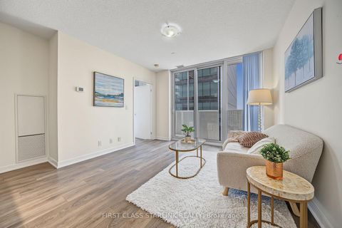 Photo 1 at 2801 - 100 Harbour Street, Waterfront Communities C1, Toronto