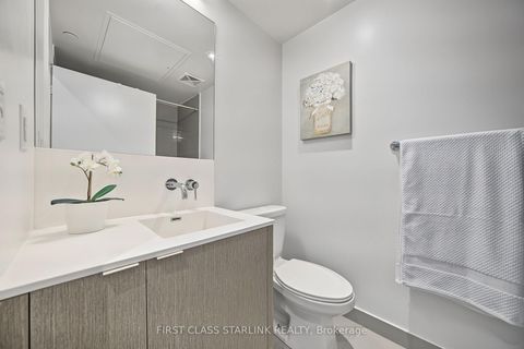 Photo 10 at 2801 - 100 Harbour Street, Waterfront Communities C1, Toronto