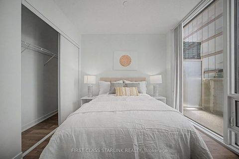 Photo 16 at 2801 - 100 Harbour Street, Waterfront Communities C1, Toronto