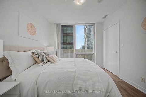 Photo 18 at 2801 - 100 Harbour Street, Waterfront Communities C1, Toronto
