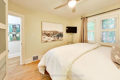 Photo 18 at 57 Edith Drive, Eglinton, Toronto