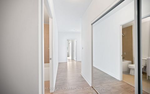Photo 3 at 315 - 286 Main Street, Danforth, Toronto