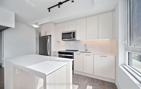 Photo 13 at 315 - 286 Main Street, Danforth, Toronto