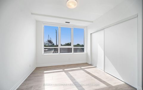 Photo 17 at 315 - 286 Main Street, Danforth, Toronto