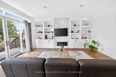 Photo 6 at 33 Cartwright Avenue, Glen Park, Toronto