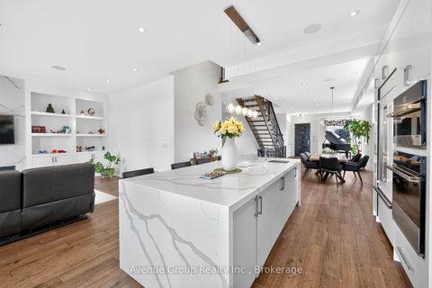 Photo 11 at 33 Cartwright Avenue, Glen Park, Toronto