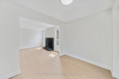 Photo 7 at 232 Kozlov Street, West Bayfield, Barrie
