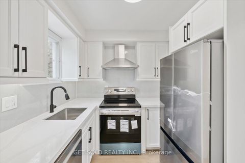 Photo 8 at 232 Kozlov Street, West Bayfield, Barrie