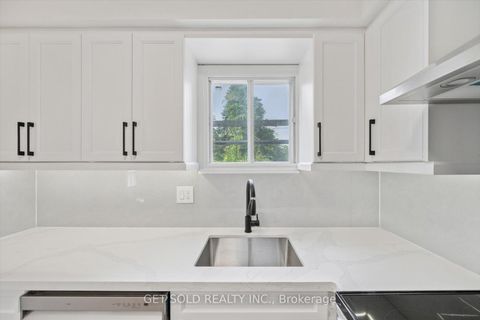 Photo 10 at 232 Kozlov Street, West Bayfield, Barrie