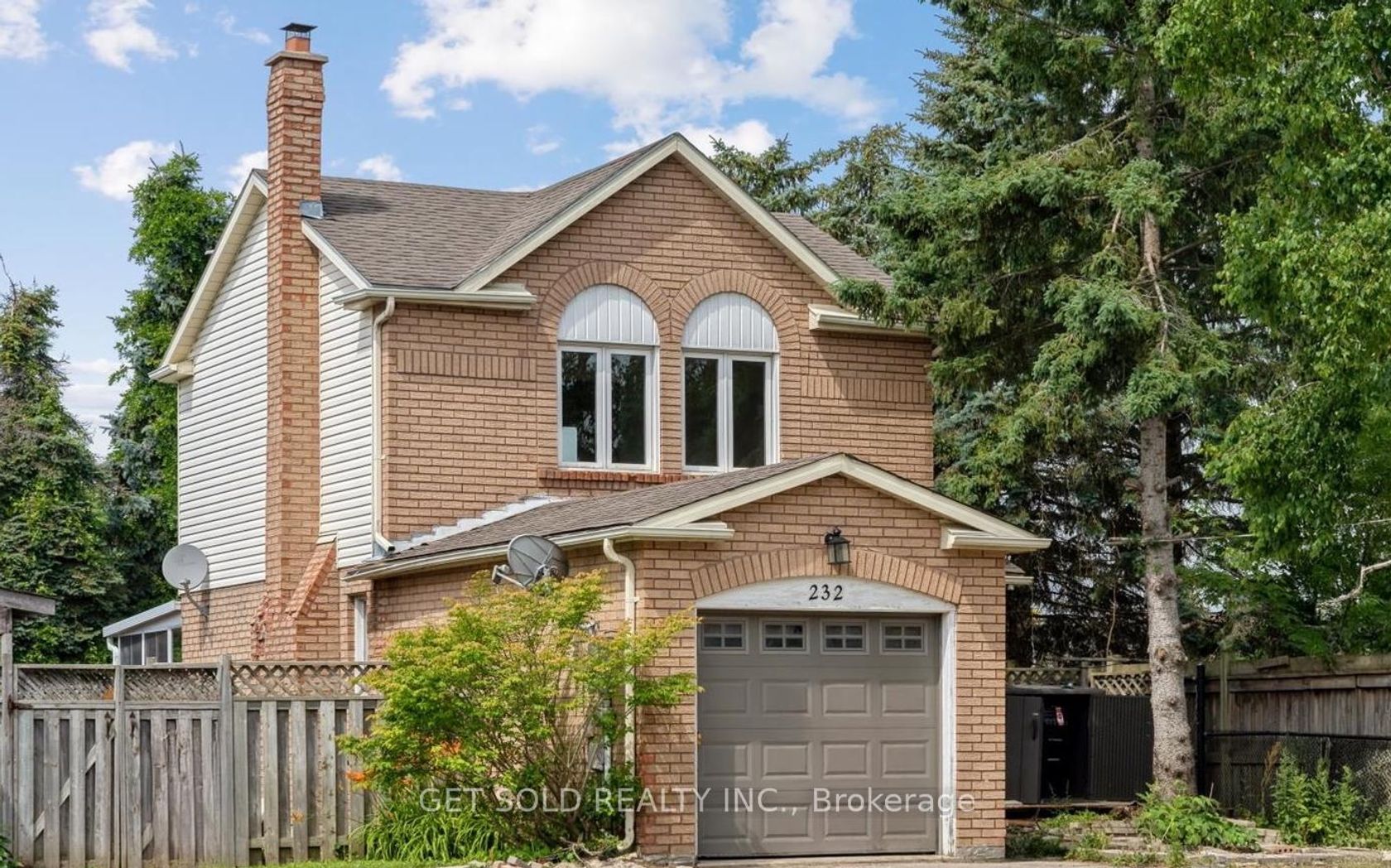 232 Kozlov Street, West Bayfield, Barrie photo number 2