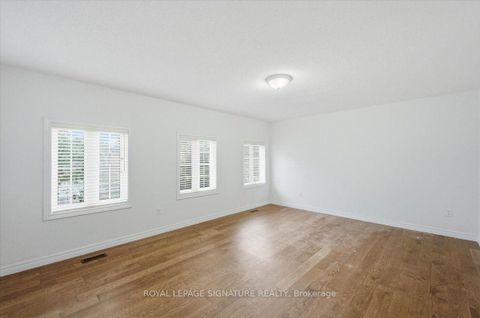 Photo 15 at 106 Craggview Drive, West Hill, Toronto