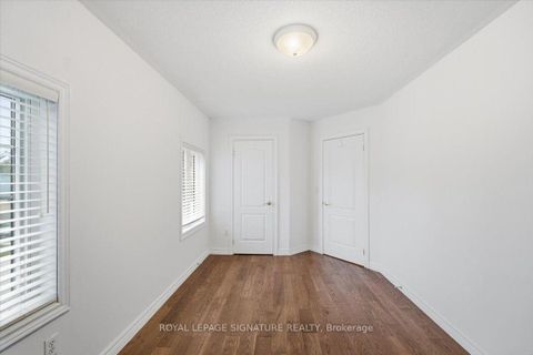 Photo 18 at 106 Craggview Drive, West Hill, Toronto