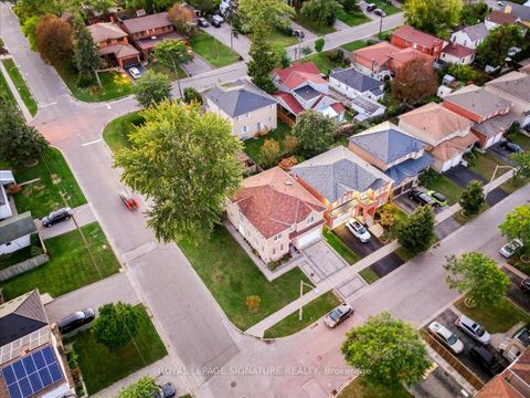Photo 35 at 106 Craggview Drive, West Hill, Toronto