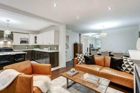 Photo 9 at 30 Birchmount Road, Cliffside, Toronto
