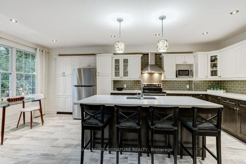 Photo 11 at 30 Birchmount Road, Cliffside, Toronto