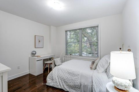 Photo 26 at 30 Birchmount Road, Cliffside, Toronto