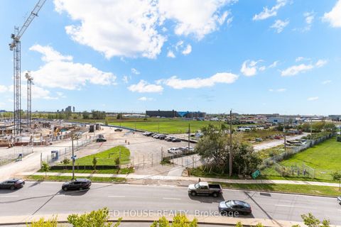 Photo 42 at 508 - 1070 Sheppard Avenue W, York University Heights, Toronto