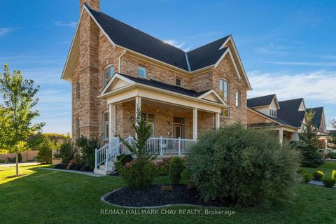 Photo 1 at 37 Nelson Street, Creemore, Clearview