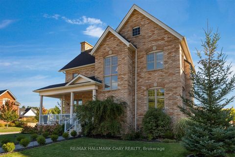 Photo 2 at 37 Nelson Street, Creemore, Clearview