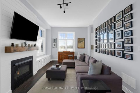 Photo 8 at 37 Nelson Street, Creemore, Clearview