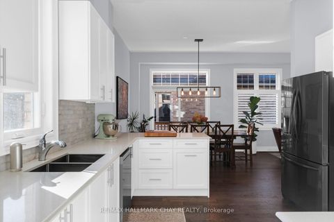 Photo 12 at 37 Nelson Street, Creemore, Clearview