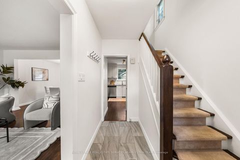 Photo 1 at 41 Fairfield Road, Mount Pleasant East, Toronto