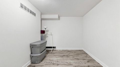 Photo 23 at 19 Boot Terrace, York University Heights, Toronto