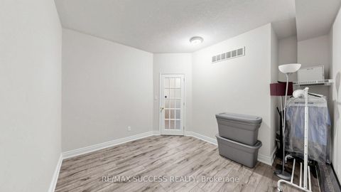 Photo 24 at 19 Boot Terrace, York University Heights, Toronto