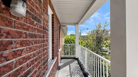 Photo 28 at 19 Boot Terrace, York University Heights, Toronto