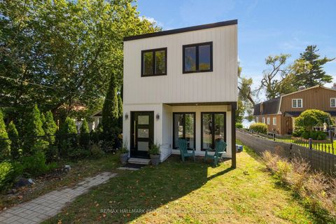 Photo 1 at 825 Adams Road, Alcona, Innisfil