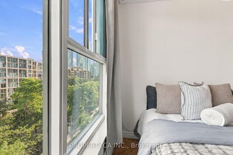 Photo 21 at 625 - 222 The Esplanade Avenue, Waterfront Communities C8, Toronto