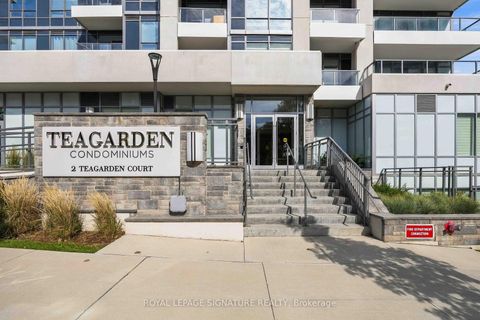 Photo 1 at 102 - 2 Teagarden Court N, Willowdale East, Toronto