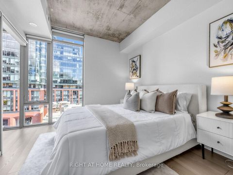 Photo 18 at 708 - 650 King Street West Street W, Waterfront Communities C1, Toronto