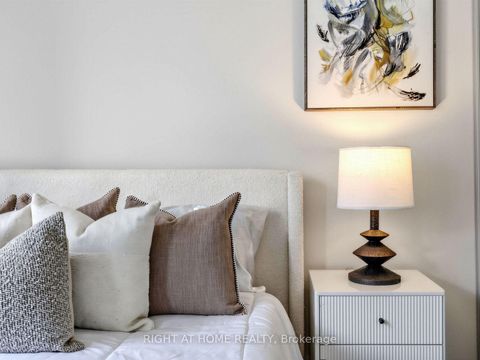 Photo 19 at 708 - 650 King Street West Street W, Waterfront Communities C1, Toronto